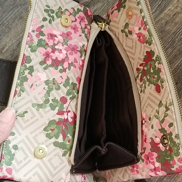 Liz Claborne Floral Crossbody Purse - Picture 9 of 11